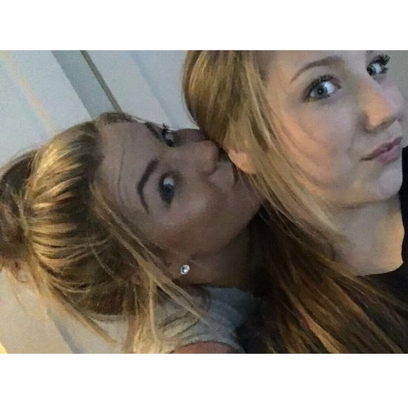 Meet your Posher, Jamee - Picture 1 of 1